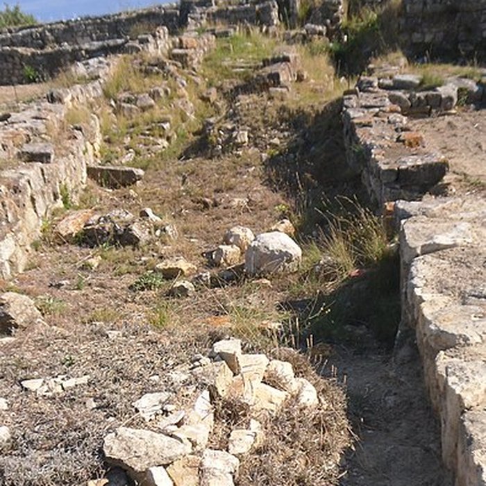 Photo de Vestiges de loppidum de Pech de Maho
