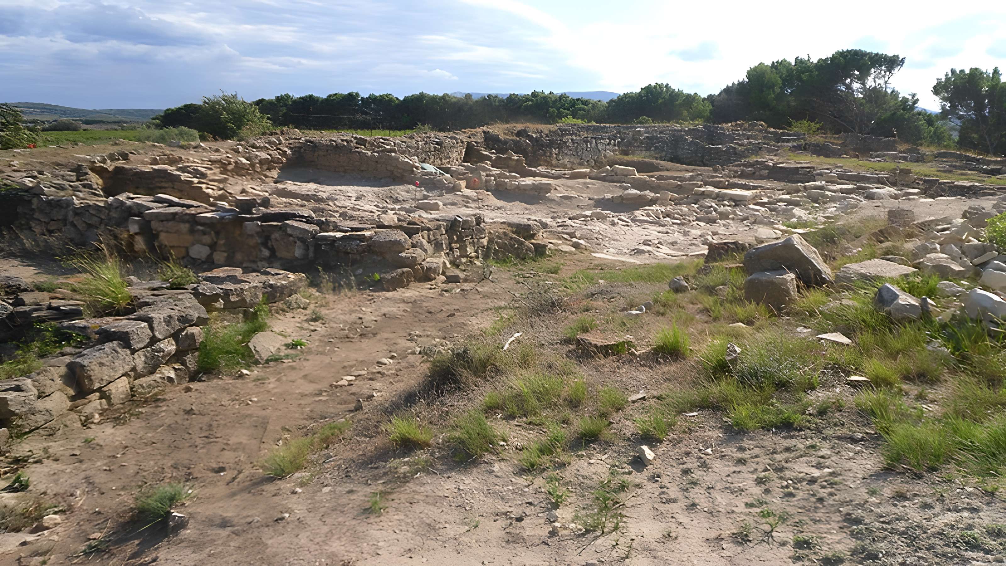 Vestiges de l'oppidum de Pech de Maho