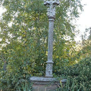 Croix du XVIe siècle