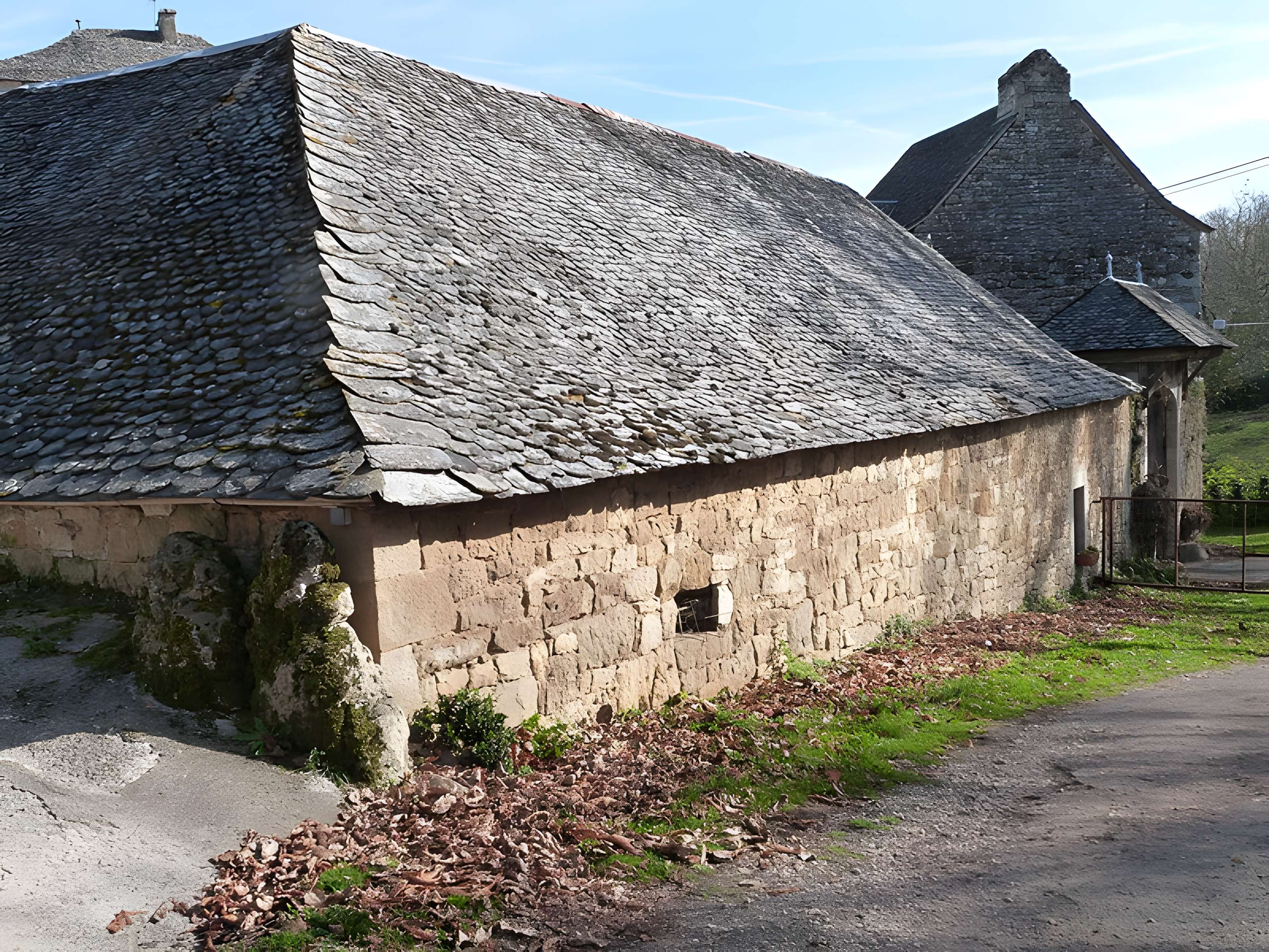 Ancienne grange monastique de Séveyrac