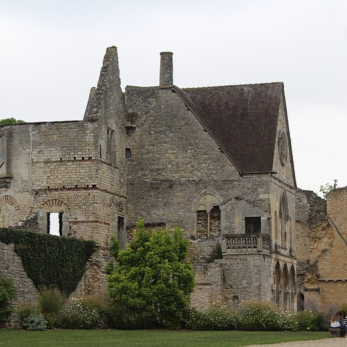 Photo de Château royal de Senlis et prieuré Saint-Maurice