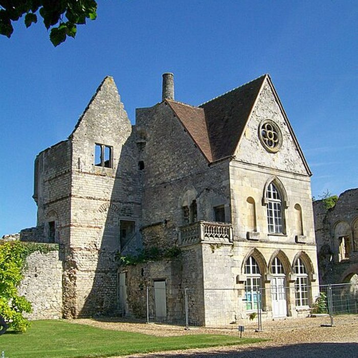 Photo de Château royal de Senlis et prieuré Saint-Maurice