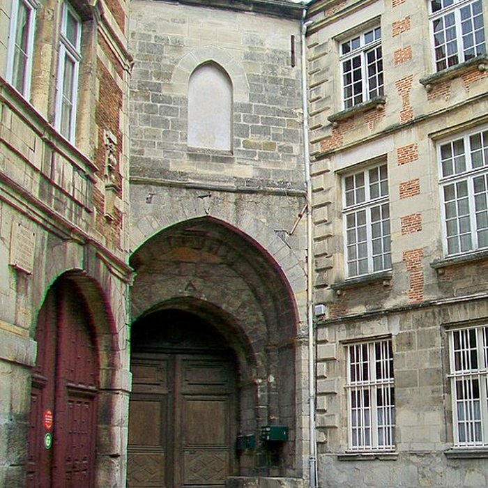 Photo de Château royal de Senlis et prieuré Saint-Maurice