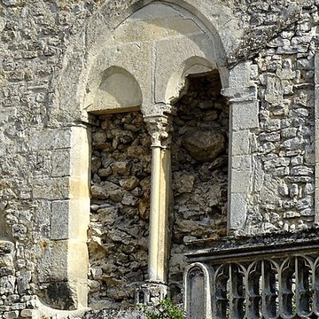 Château royal de Senlis et prieuré Saint-Maurice