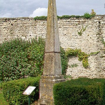 Château royal de Senlis et prieuré Saint-Maurice
