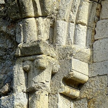 Château royal de Senlis et prieuré Saint-Maurice