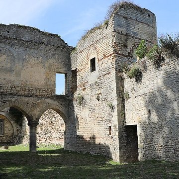 Château royal de Senlis et prieuré Saint-Maurice