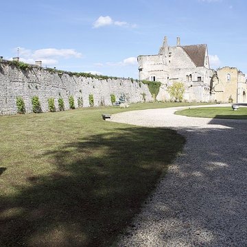 Château royal de Senlis et prieuré Saint-Maurice