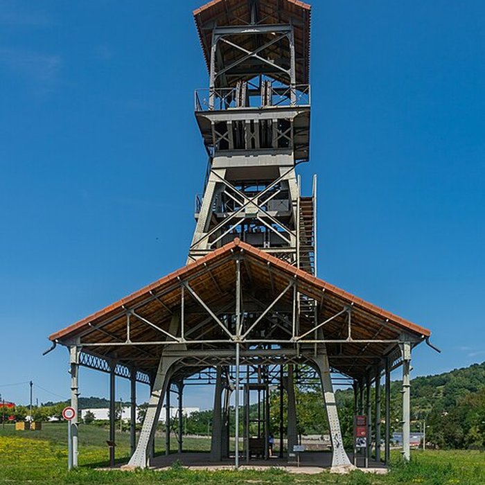 Photo de Chevalement du puits de mine de la Découverte