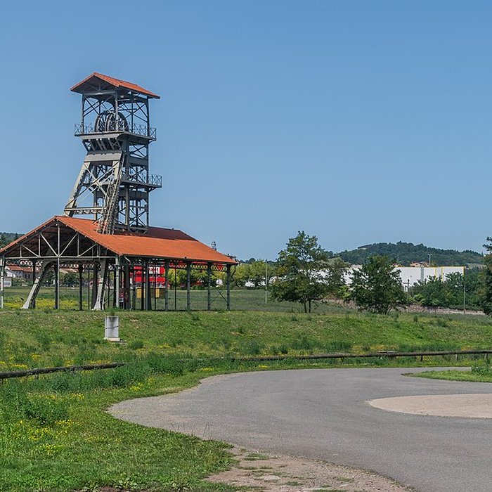 Photo de Chevalement du puits de mine de la Découverte