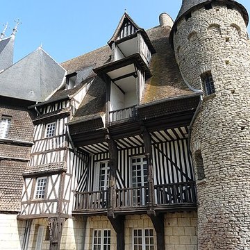 Château Saint-Hilaire de Louviers