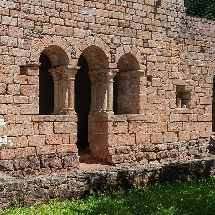 Photo de Ruines de lancien prieuré du Sauvage