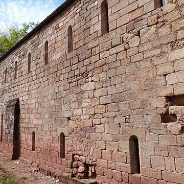 Ruines de lancien prieuré du Sauvage