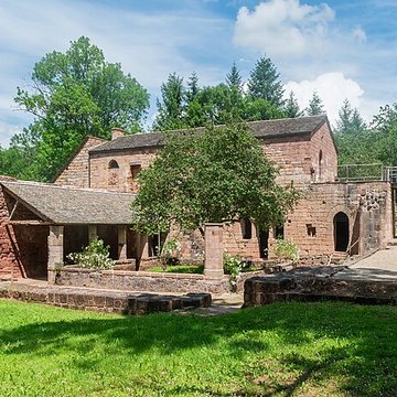 Ruines de lancien prieuré du Sauvage