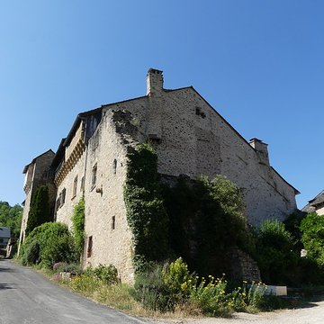 Enceinte fortifiée du village de Flaujac