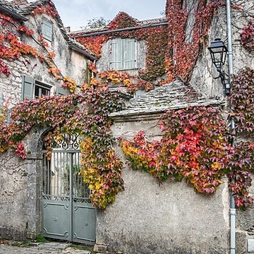 Maison adossée au front Nord des remparts