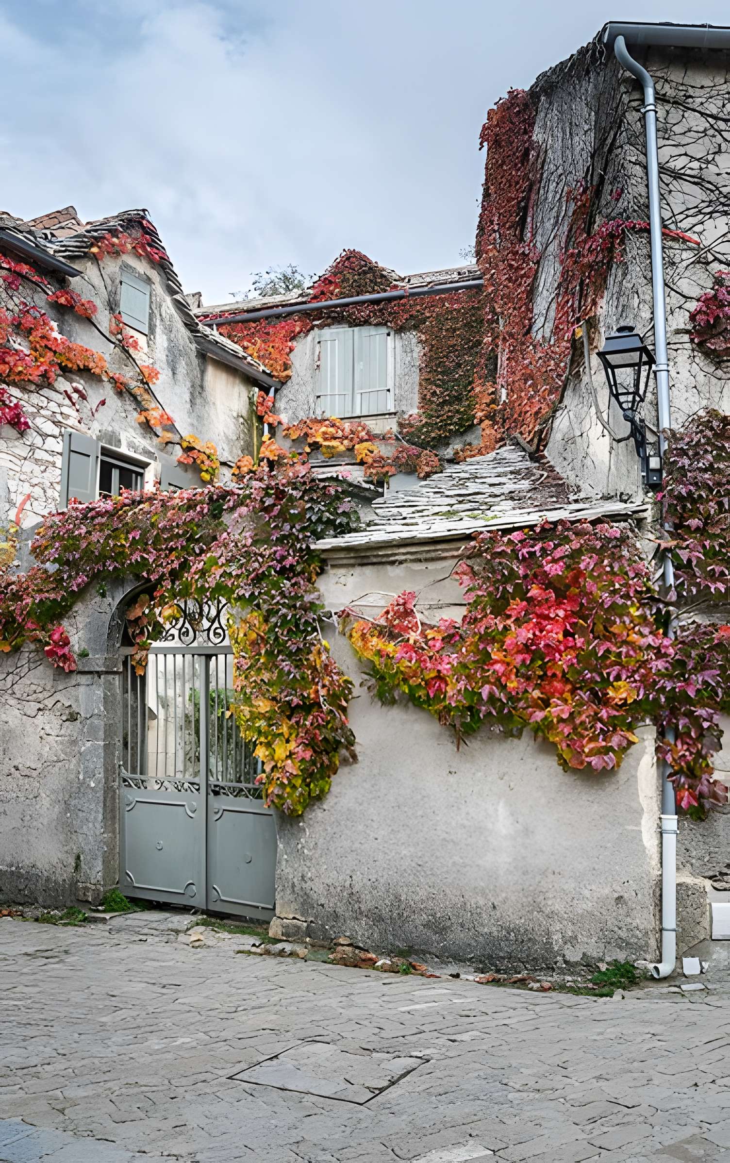 Maison adossée au front Nord des remparts