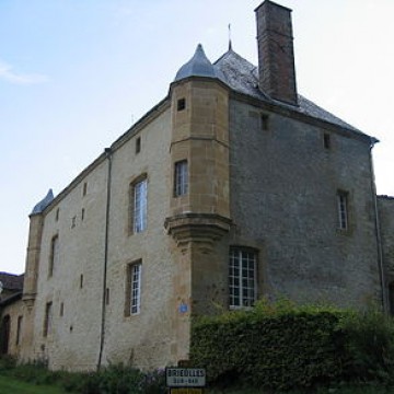 chateau ferme de brieulles sur bar