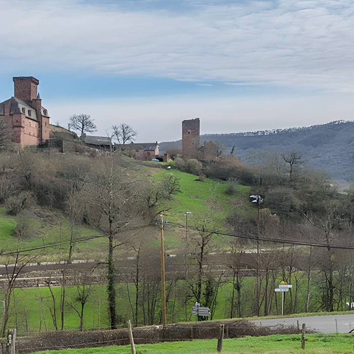 Photo de Mage Castle en Servairy Castle
