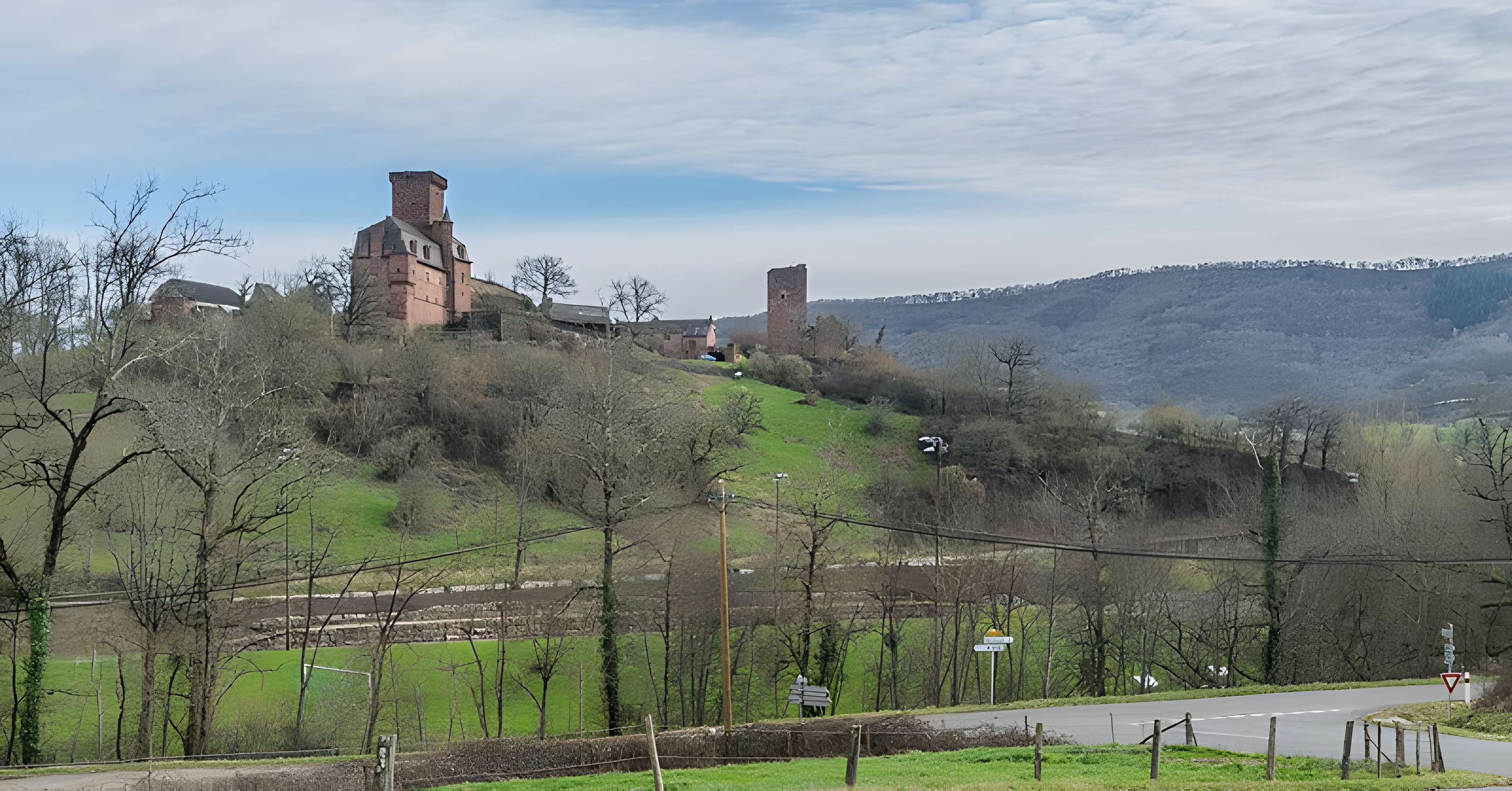 Château Mage et château de la Servairie