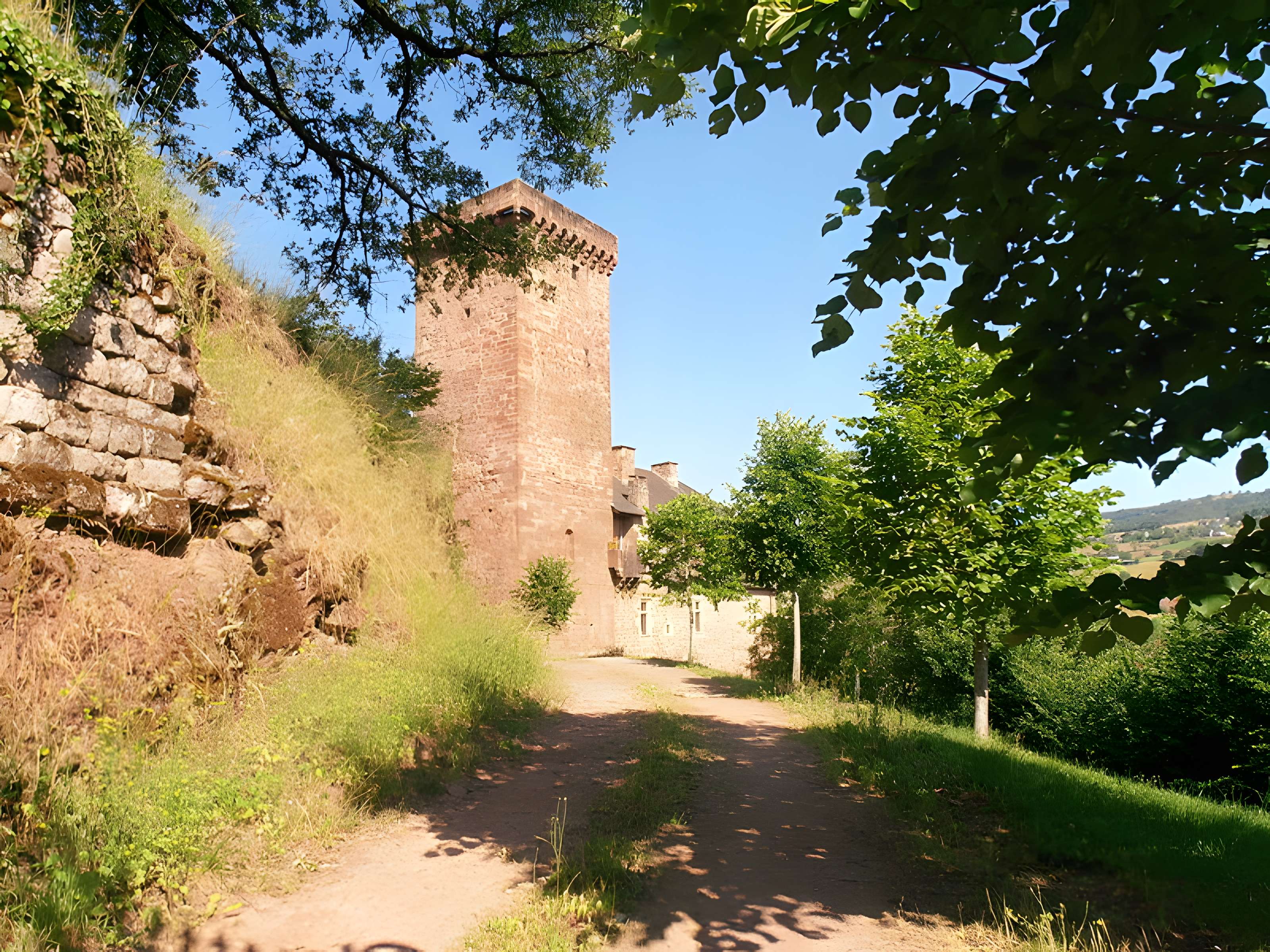 Château Mage et château de la Servairie
