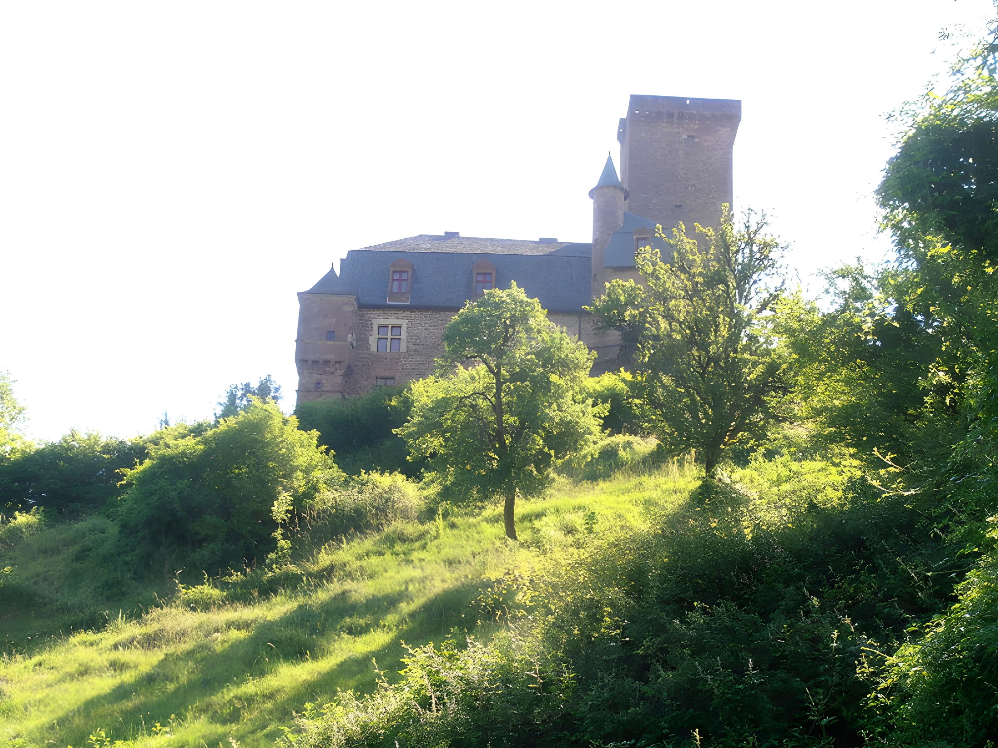 Château Mage et château de la Servairie