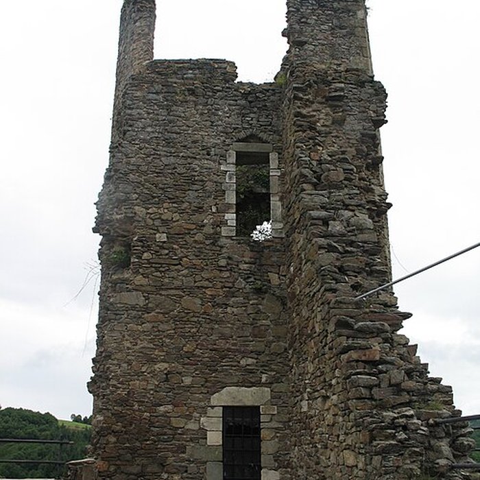 Photo de Château-Rocher de Saint-Rémy-de-Blot
