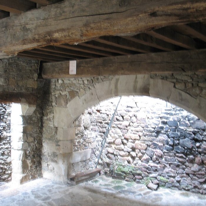 Photo de Château-Rocher de Saint-Rémy-de-Blot