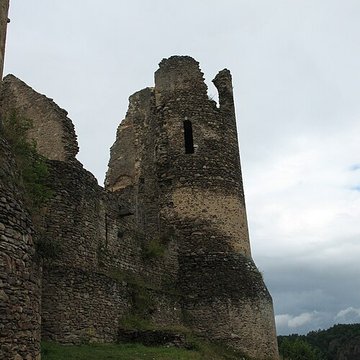 Château-Rocher de Saint-Rémy-de-Blot