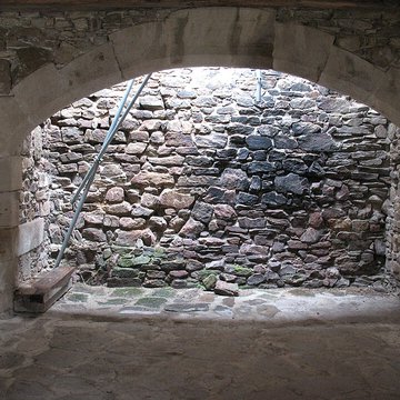 Château-Rocher de Saint-Rémy-de-Blot