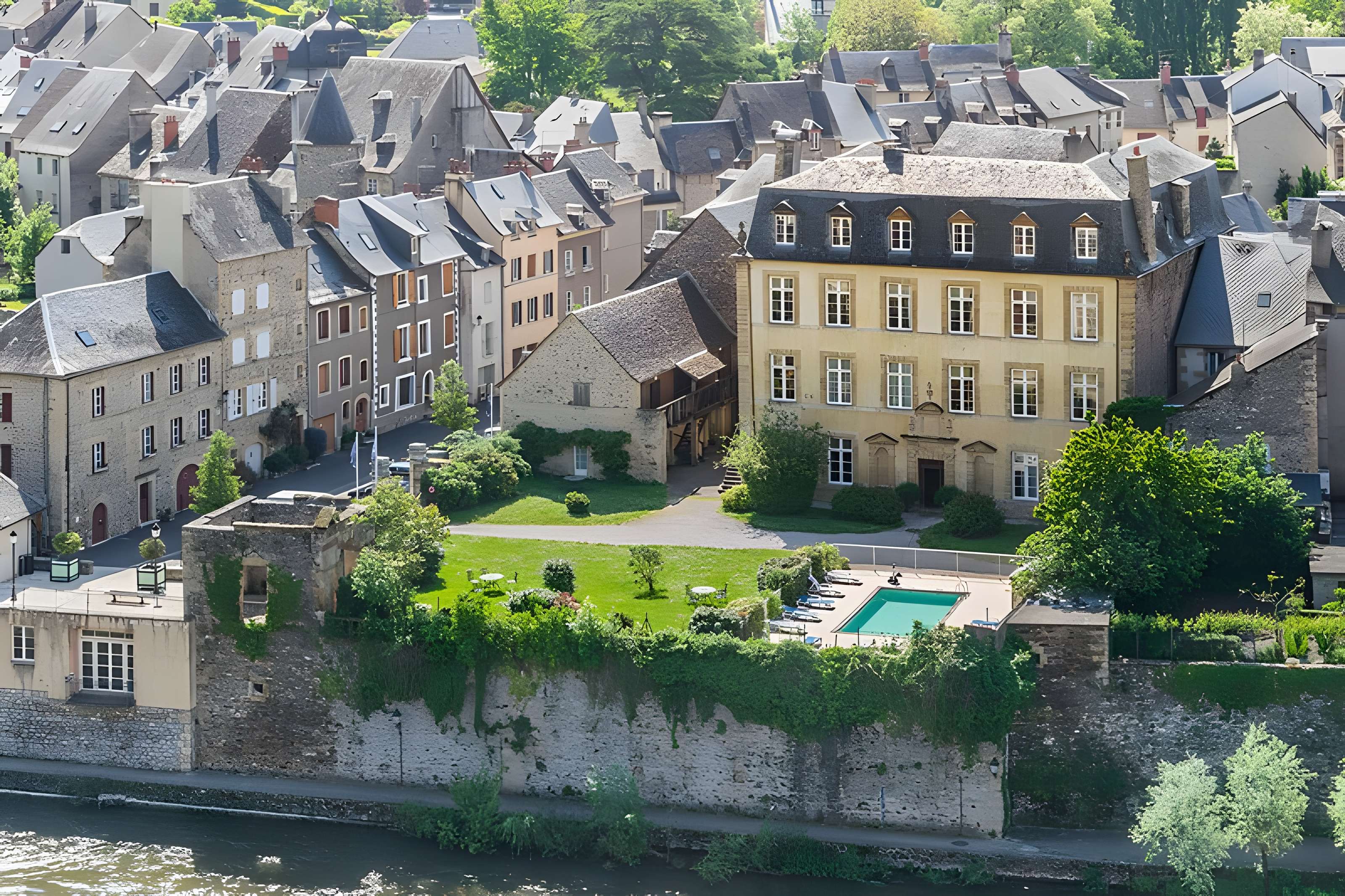 Ancien hôtel de Ricard (Ecole Saint-Louis)