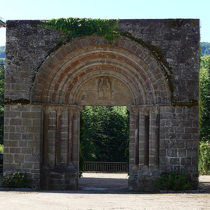 Photo de Portail roman de Levignac