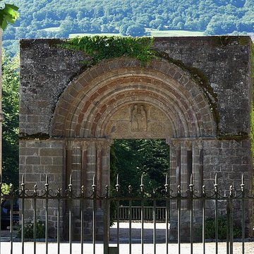 Portail roman de Levignac