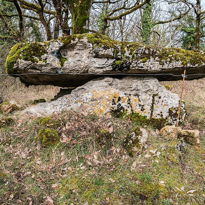 Photo de Site archéologique du dolmen de Seveyrac ou de Perignagol II