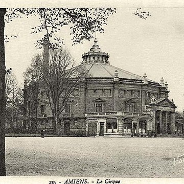 Cirque Jules-Verne à Amiens