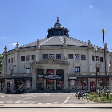 Cirque Jules-Verne à Amiens
