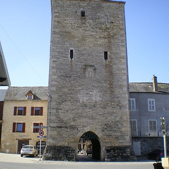 Photo de Porte de ville carrée