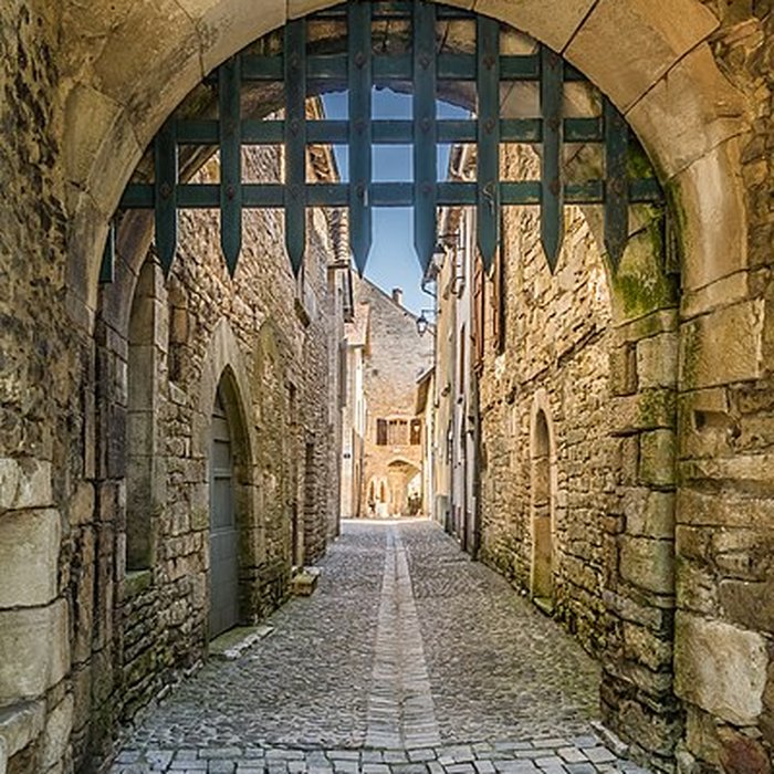 Photo de Porte de ville à machicoulis