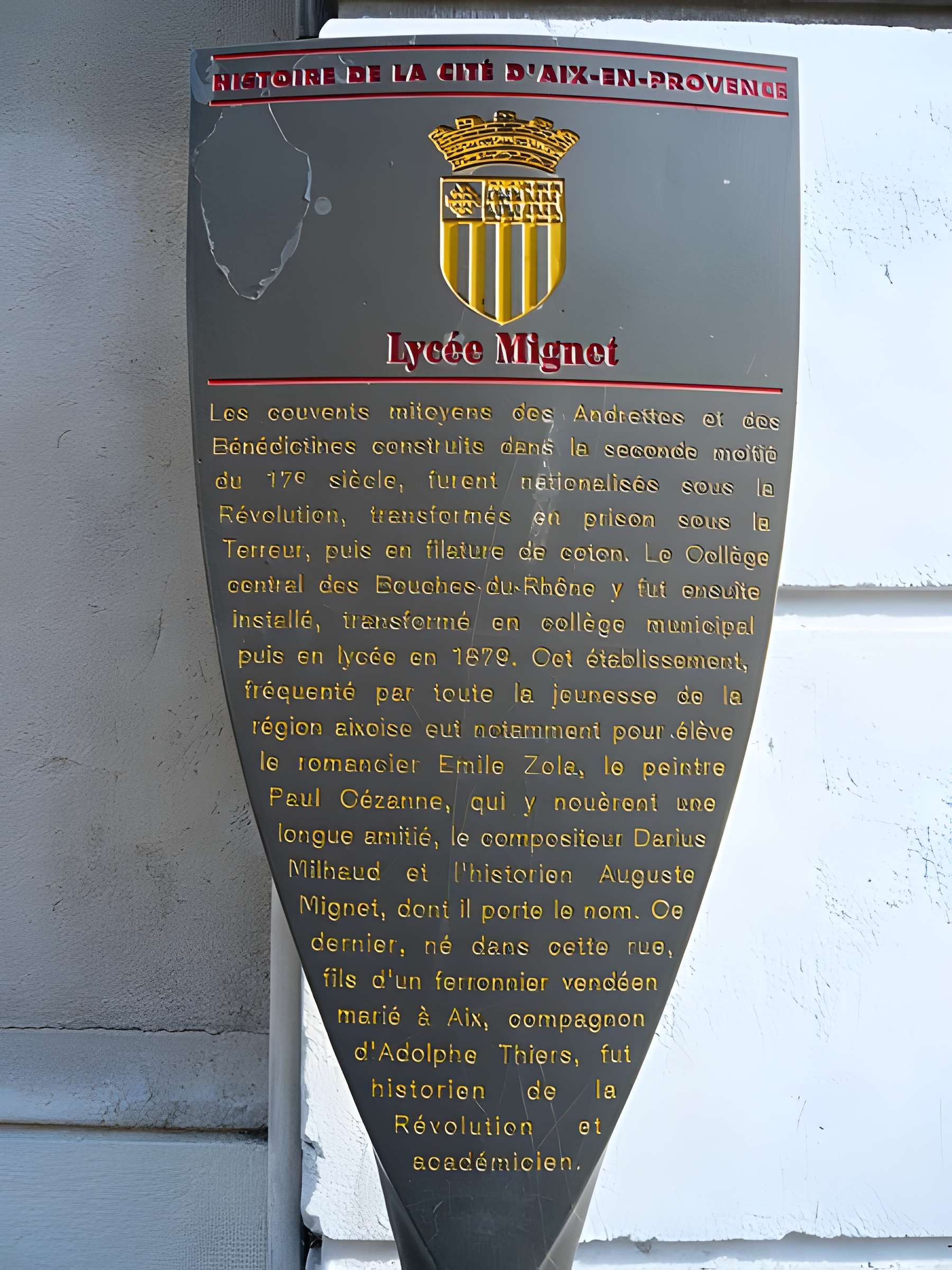 Couvent des Bénédictines et couvent des Ursulines  , actuellement collège Mignet