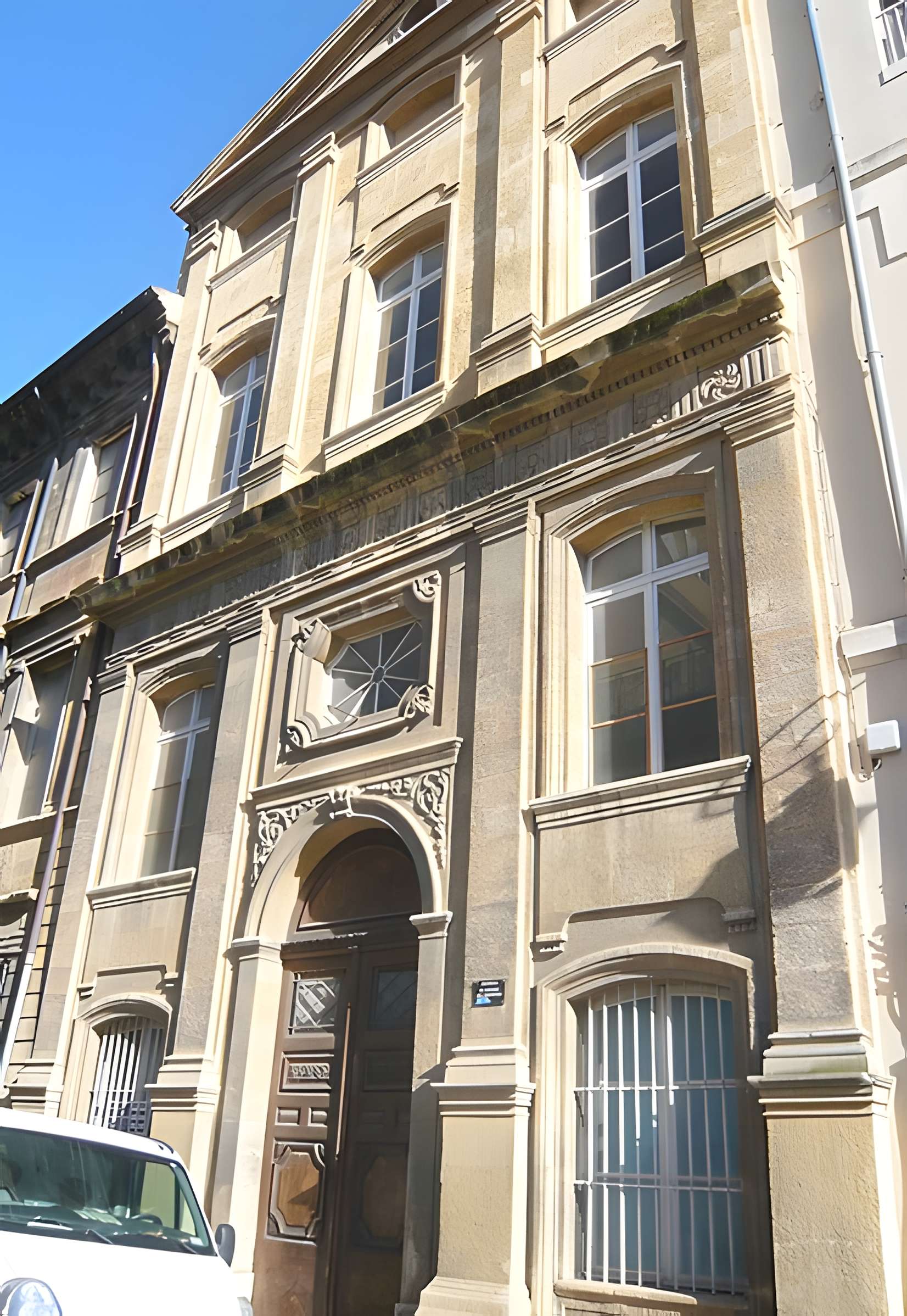 Couvent des Bénédictines et couvent des Ursulines  , actuellement collège Mignet