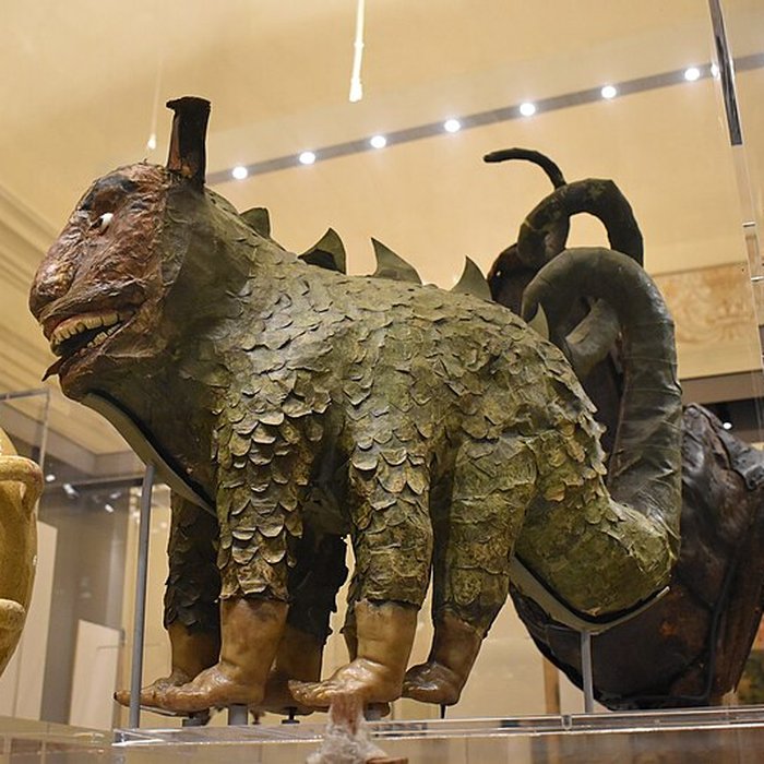 Photo de Ancien collège des Jésuites et ancien hôtel de Laval-Castellane, actuellement musée dart chrétien et Museon Arlaten