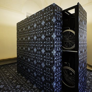 Ancien collège des Jésuites et ancien hôtel de Laval-Castellane, actuellement musée dart chrétien et Museon Arlaten