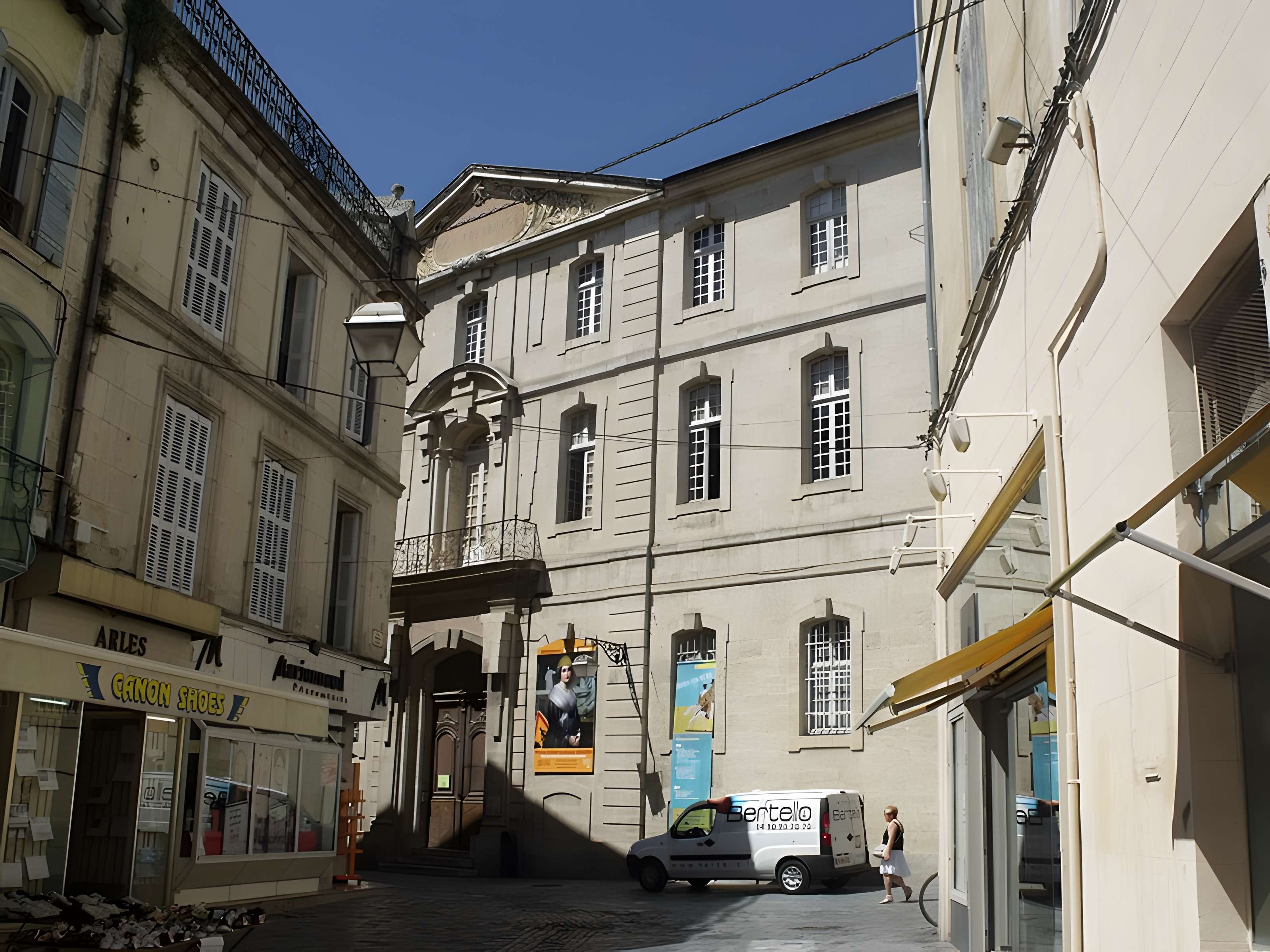 Ancien collège des Jésuites et ancien hôtel de Laval-Castellane, actuellement musée d'art chrétien et Museon Arlaten