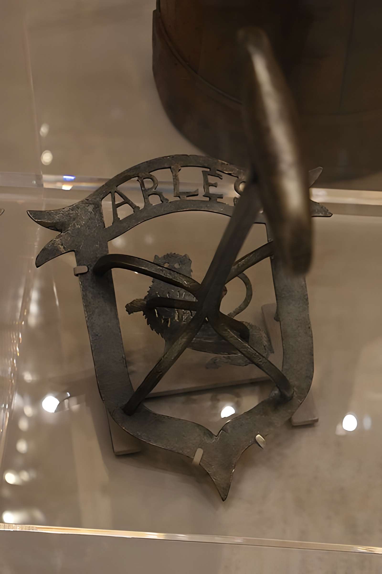 Ancien collège des Jésuites et ancien hôtel de Laval-Castellane, actuellement musée d'art chrétien et Museon Arlaten