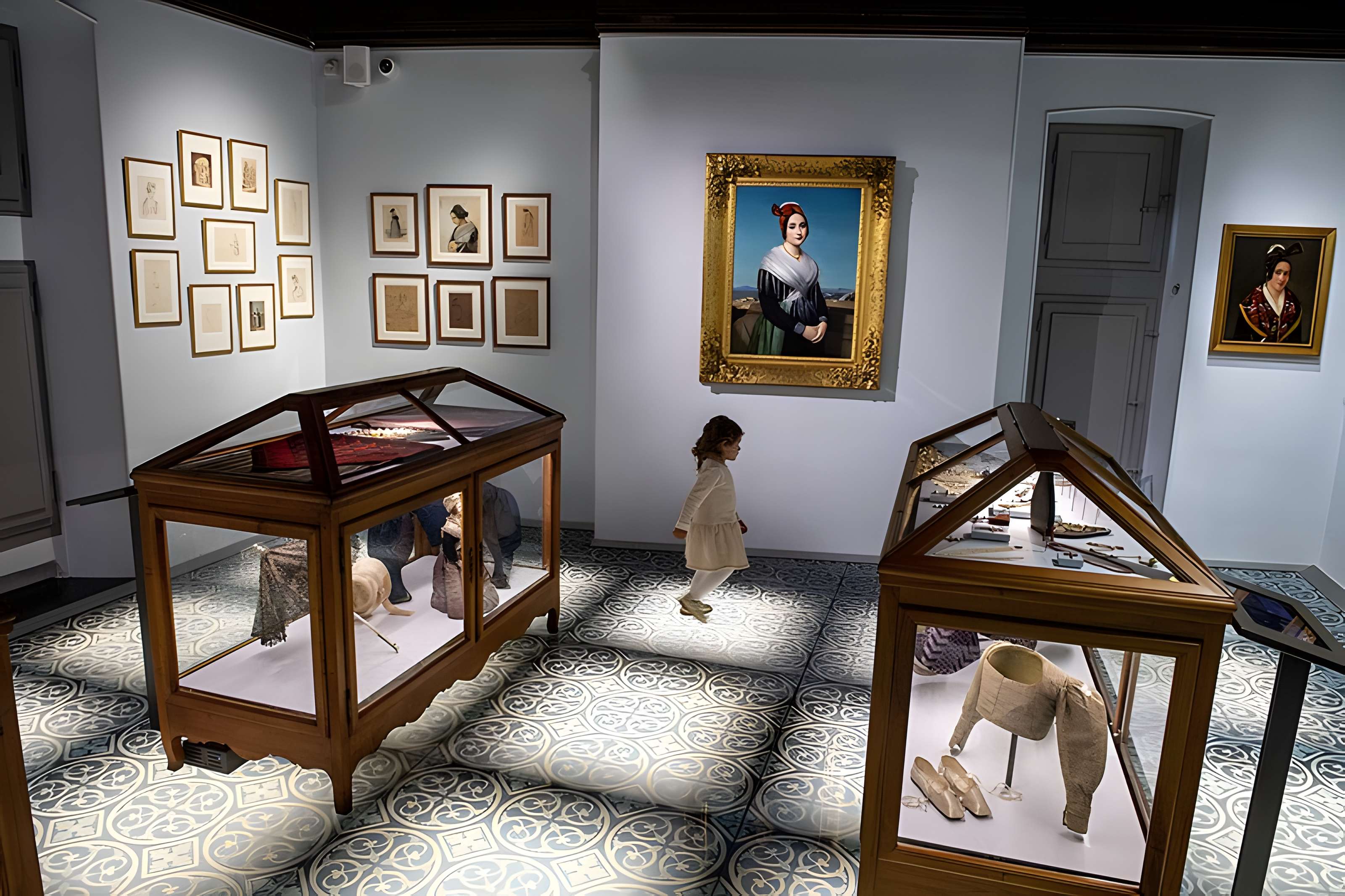 Ancien collège des Jésuites et ancien hôtel de Laval-Castellane, actuellement musée d'art chrétien et Museon Arlaten