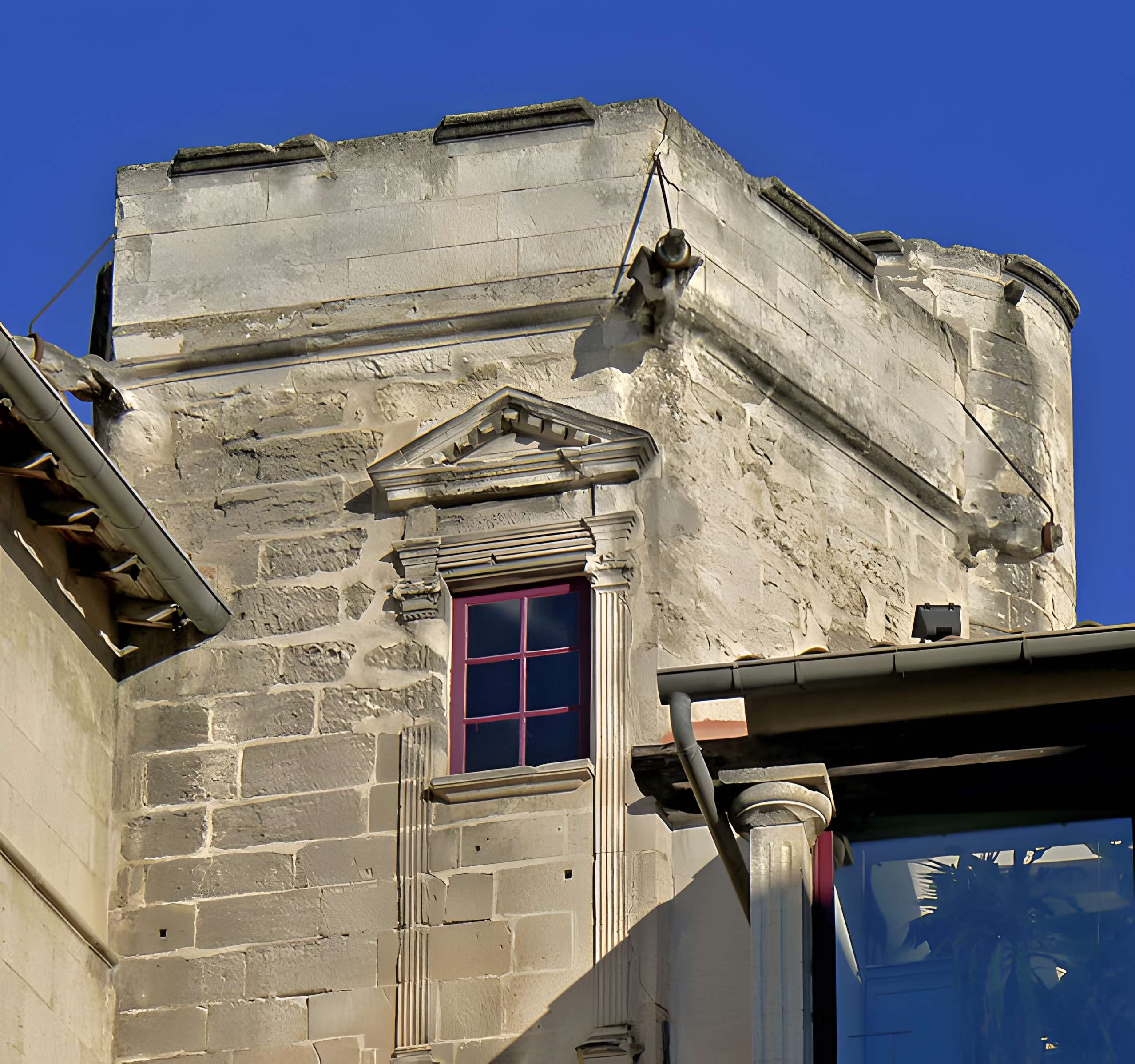 Hôtel Laugier de Montblanc ou maison Genin