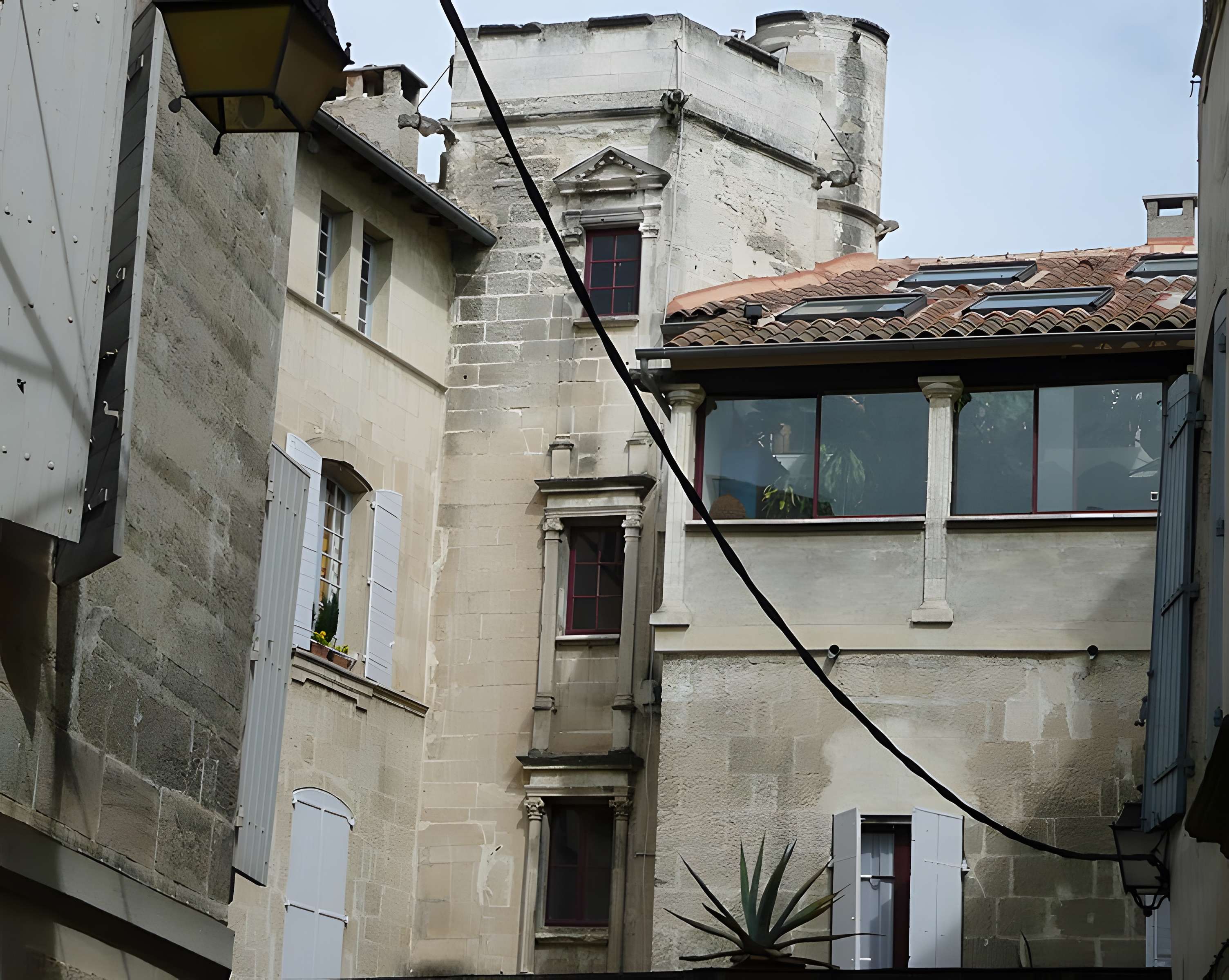 Hôtel Laugier de Montblanc ou maison Genin