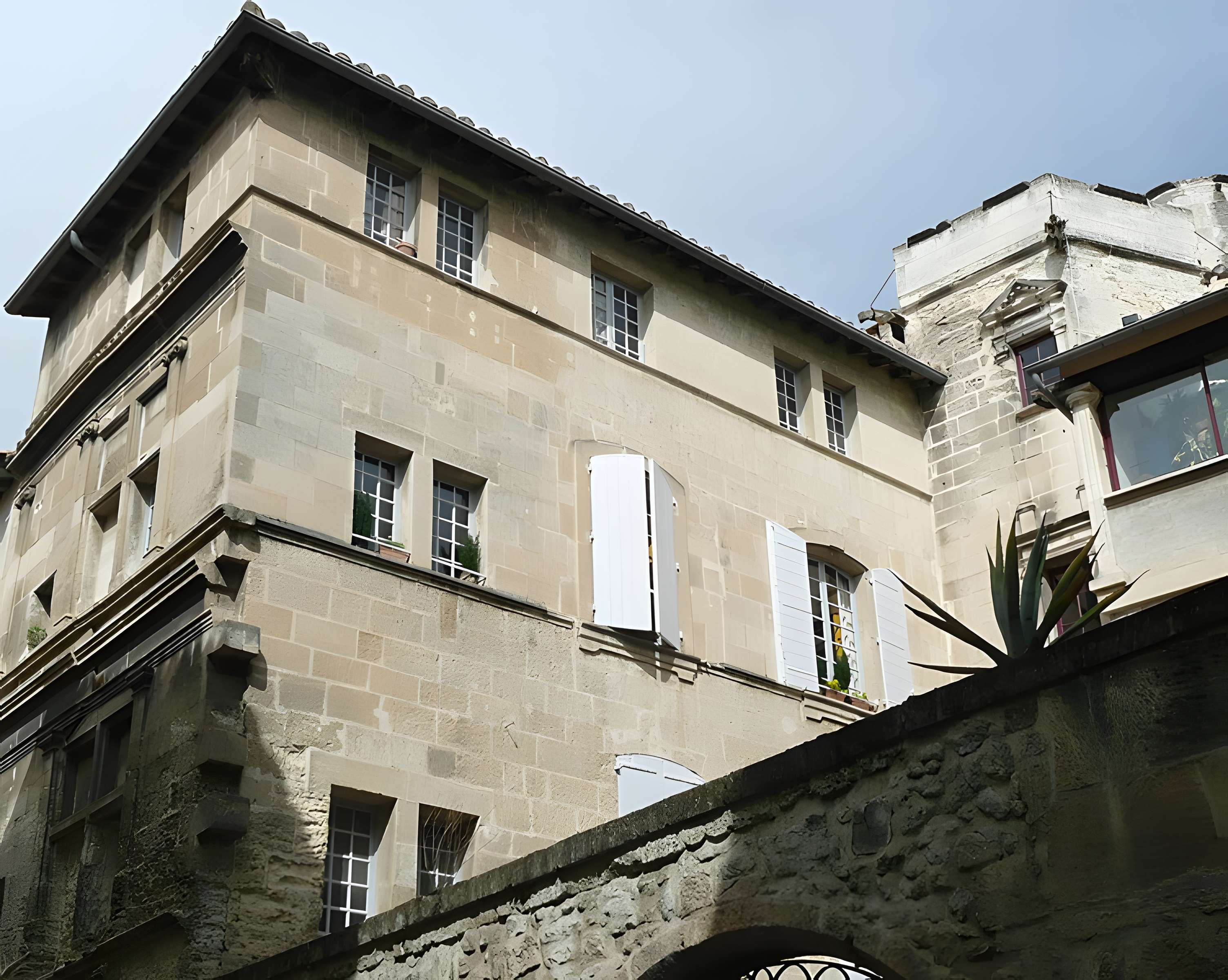 Hôtel Laugier de Montblanc ou maison Genin