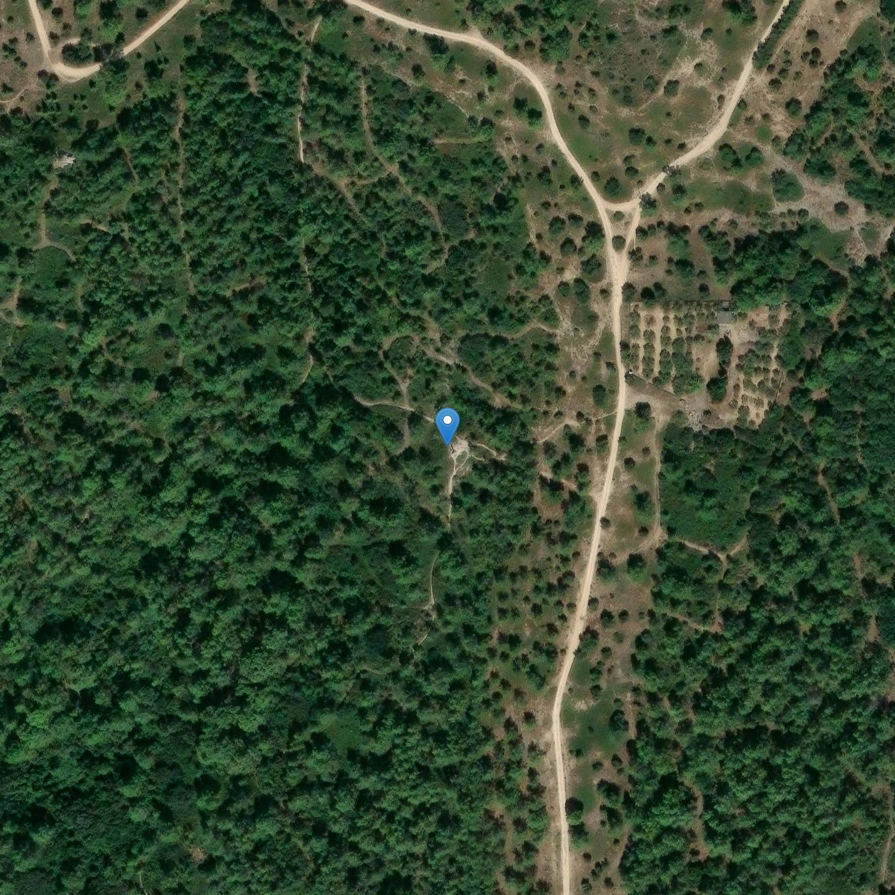 Photo de Croix de Saint-Julien, in den Stadtteilen Bouisses und Abrigans