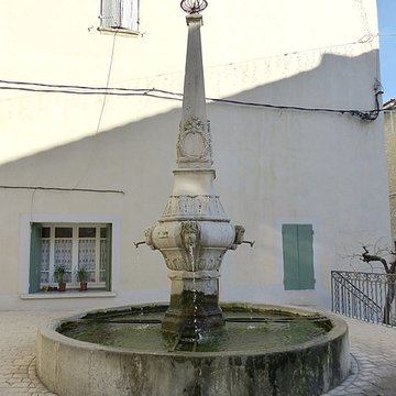 Fontaine publique
